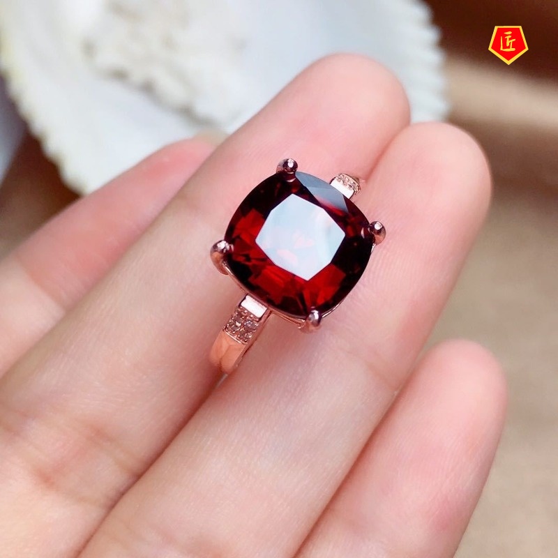 [Ready Stock]Elegant Personality Garnet Moissanite Ring