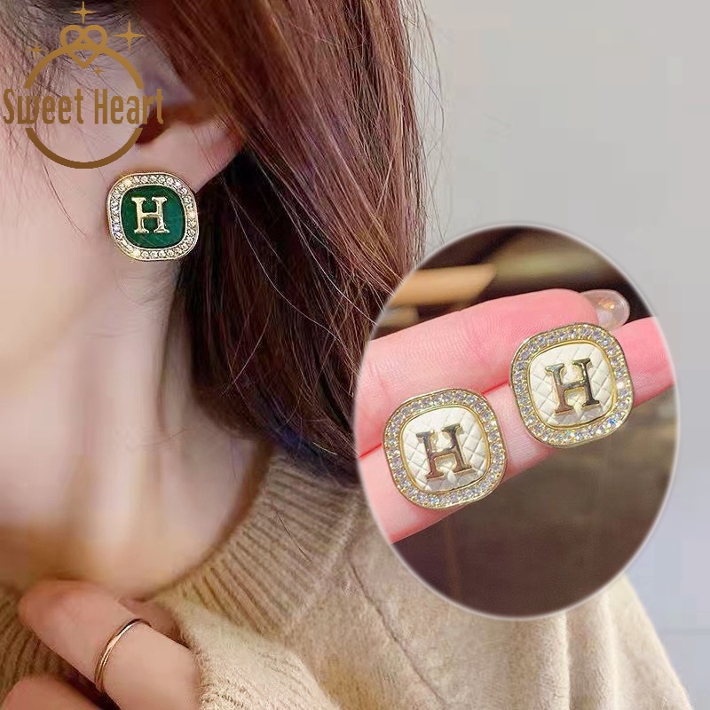 Anting Stud Desain Huruf H Warna Hijau Gaya Retro