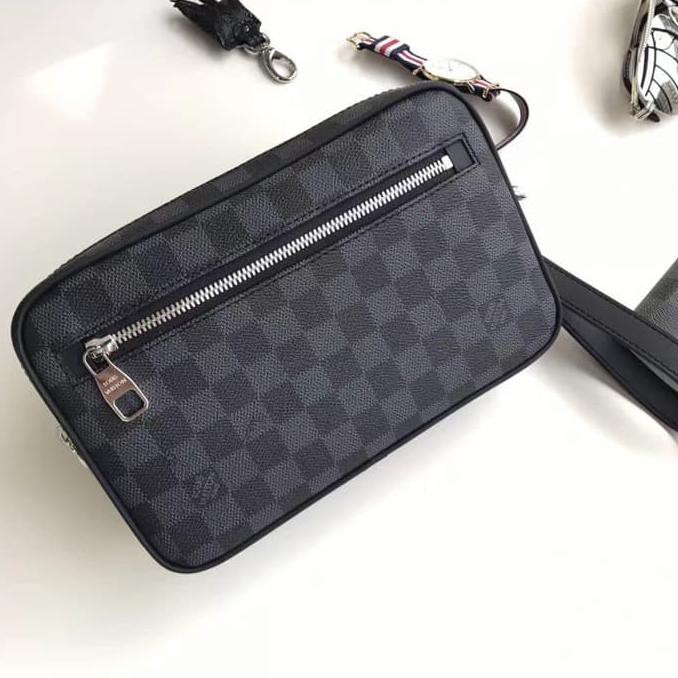 tas pouch lv