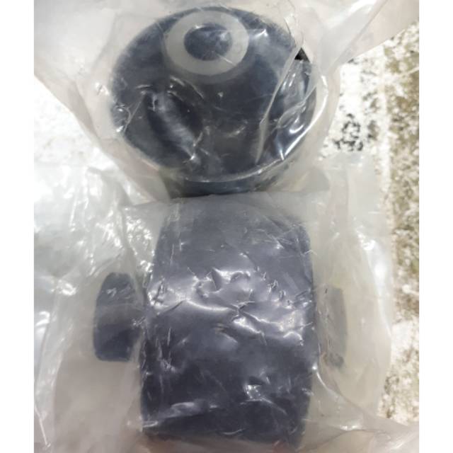 Bushing Trailing Belakang Mitsubishi Lancer Evo 3 Evo 4