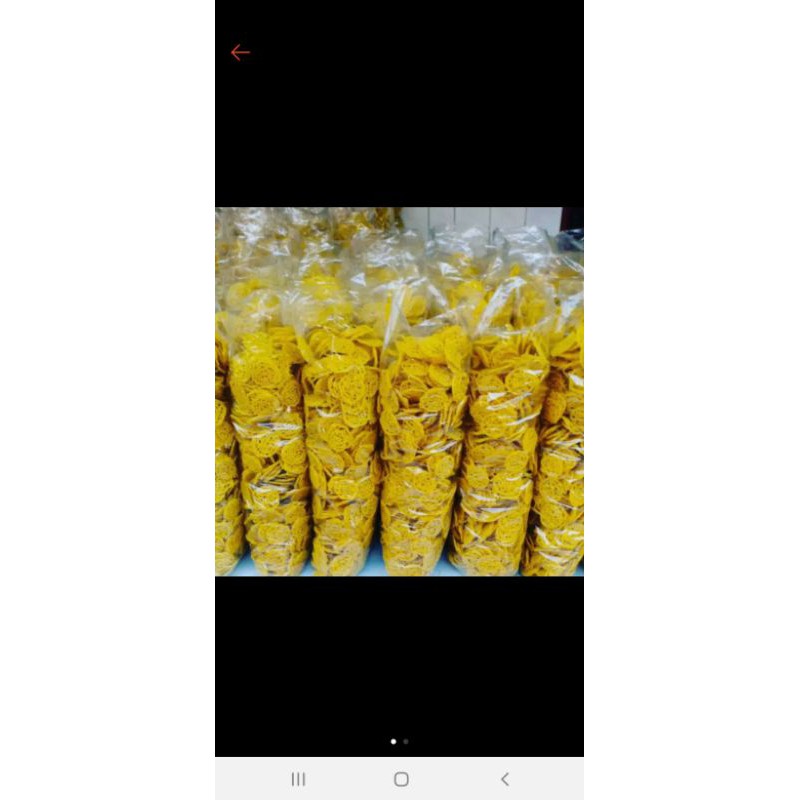 

krupuk mi kuning 250 gram