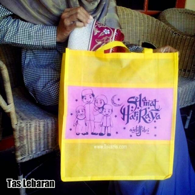 

TAS LEBARAN