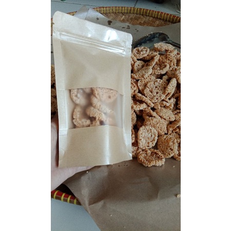 

Cemilan viral,, Peyek Ayam !!!