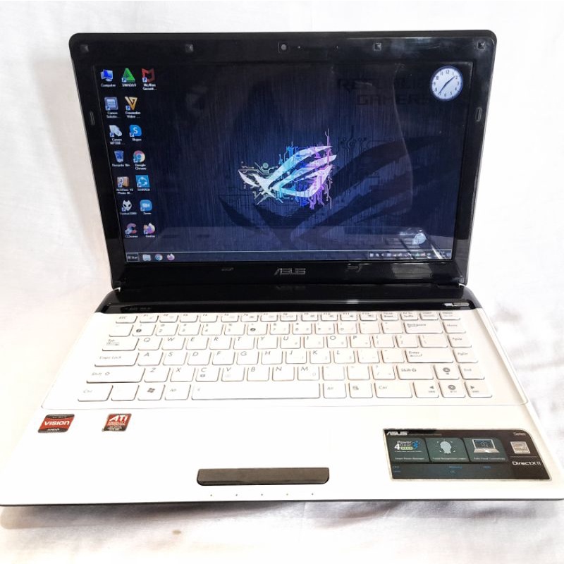 Laptop Asus K42d AMD 2GB/320GB 14inc Second