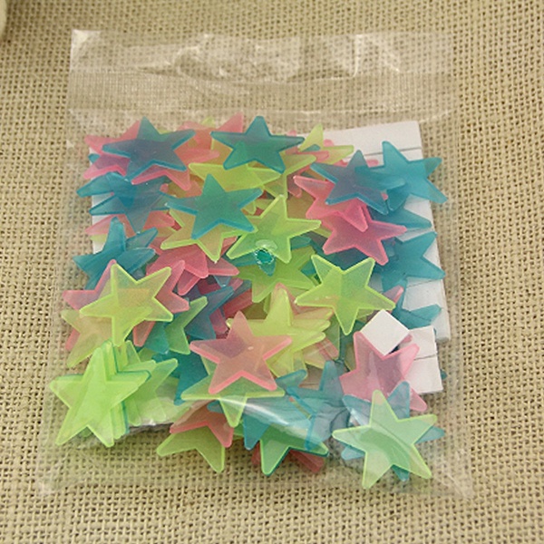 50pcs Stiker Dinding Bentuk Bintang Glow in The Dark 3D Warna-Warni Bahan Plastik Untuk Dekorasi Natal