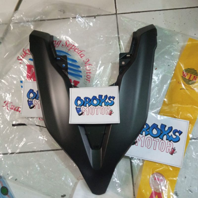 tameng dasi depan Vario new 125 150 led warna merah