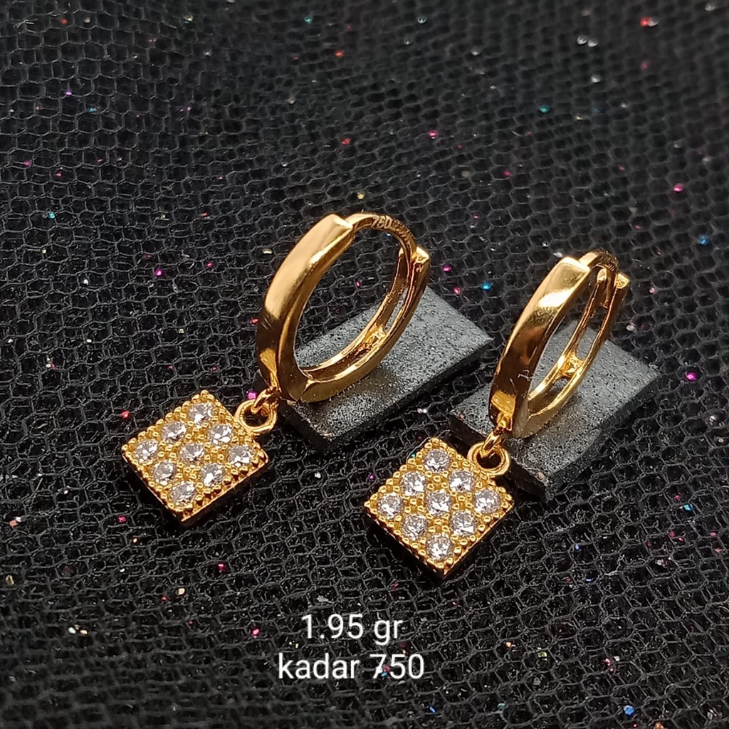 Anting Emas 17K - 1.95 gr Kadar 750 - 677