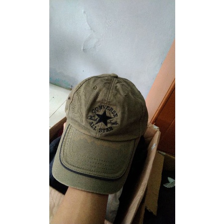 second cap Converse
