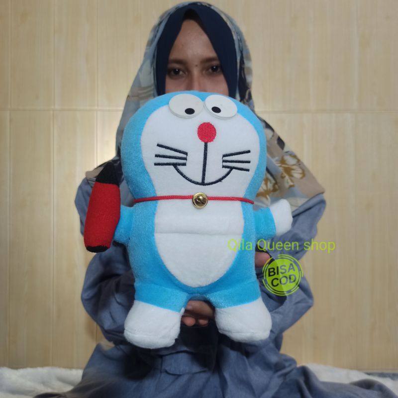 Boneka Doraemon S pensil
