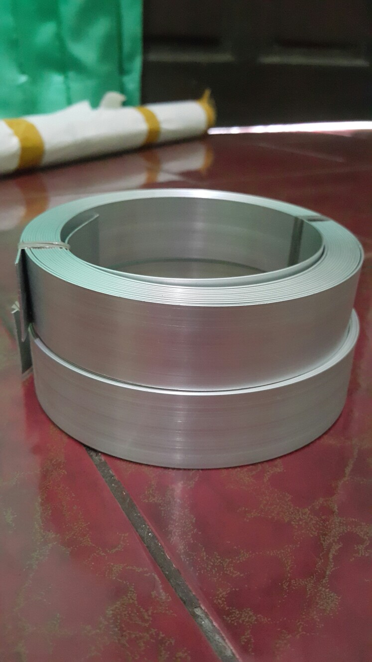 Plat Strip Aluminium 1 1/4inchi / 3,1 Cm Panjang 6 Meter Tebal 1 Mm