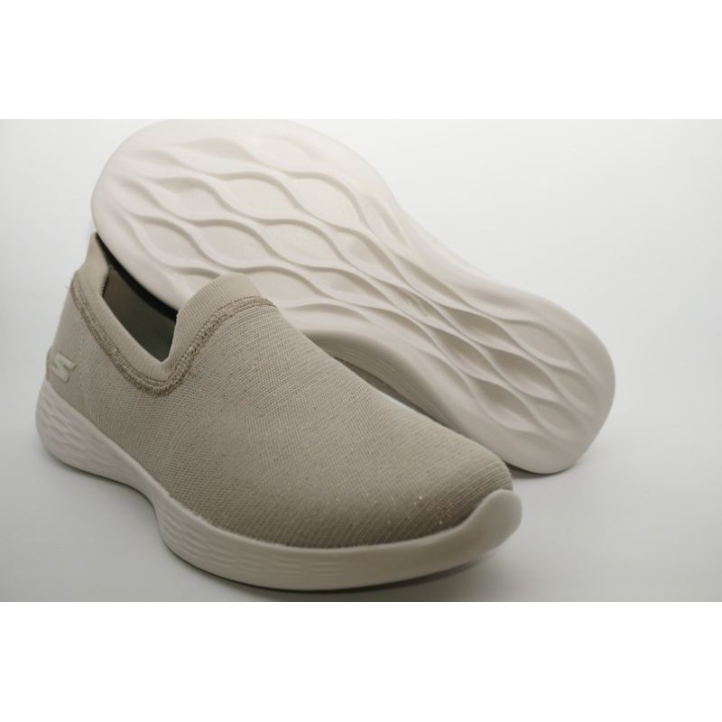 Sepatu wanita slipon skechers you define jovial Taupe skechers 15828/TPE