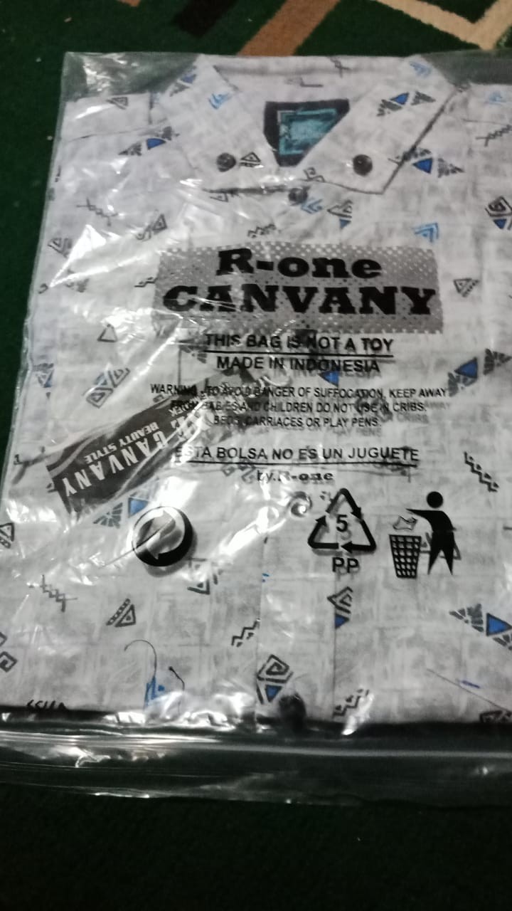 Kemeja Pria Lengan Panjang Motif Pulkadot Warna Hitam Bahan 40s Halus Berkualitas Best Seller Rone