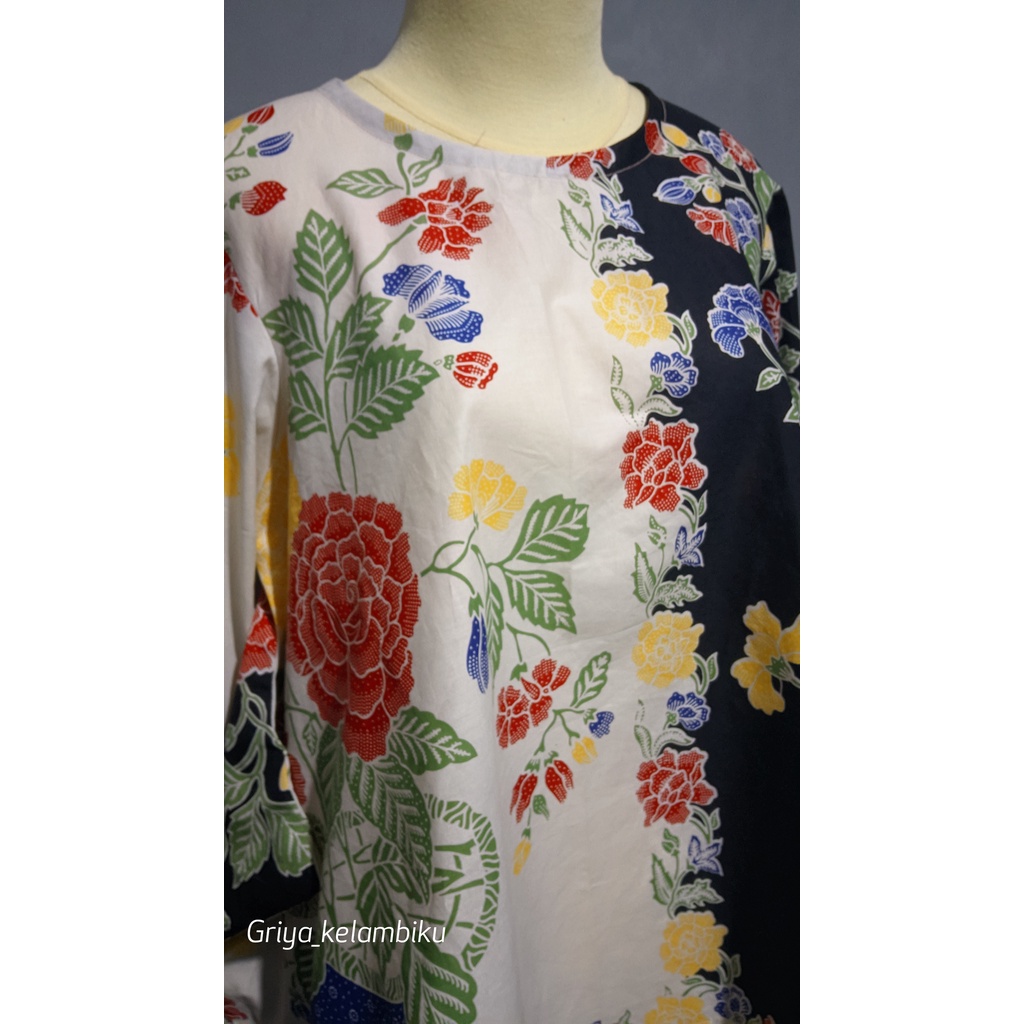 Blouse Wanita Korea Kekinian Motif Bunga Blouse Remaja Terkini ( Blouse Batik Original Solo )-5