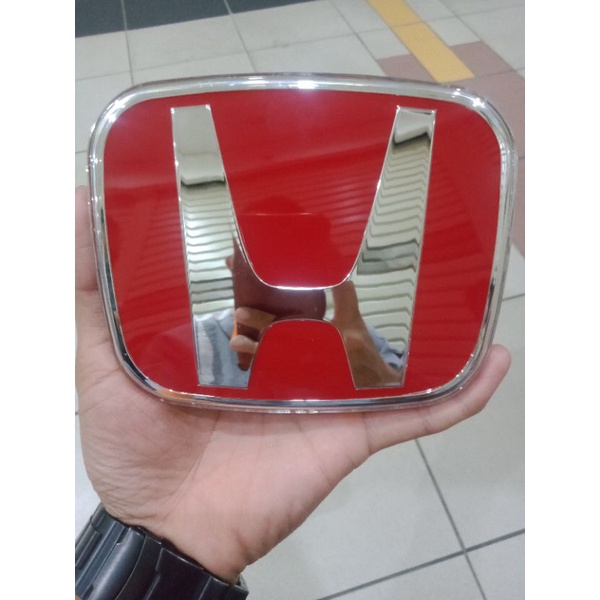 logo CRV turbo merah kombinasi chrome 2017-2021