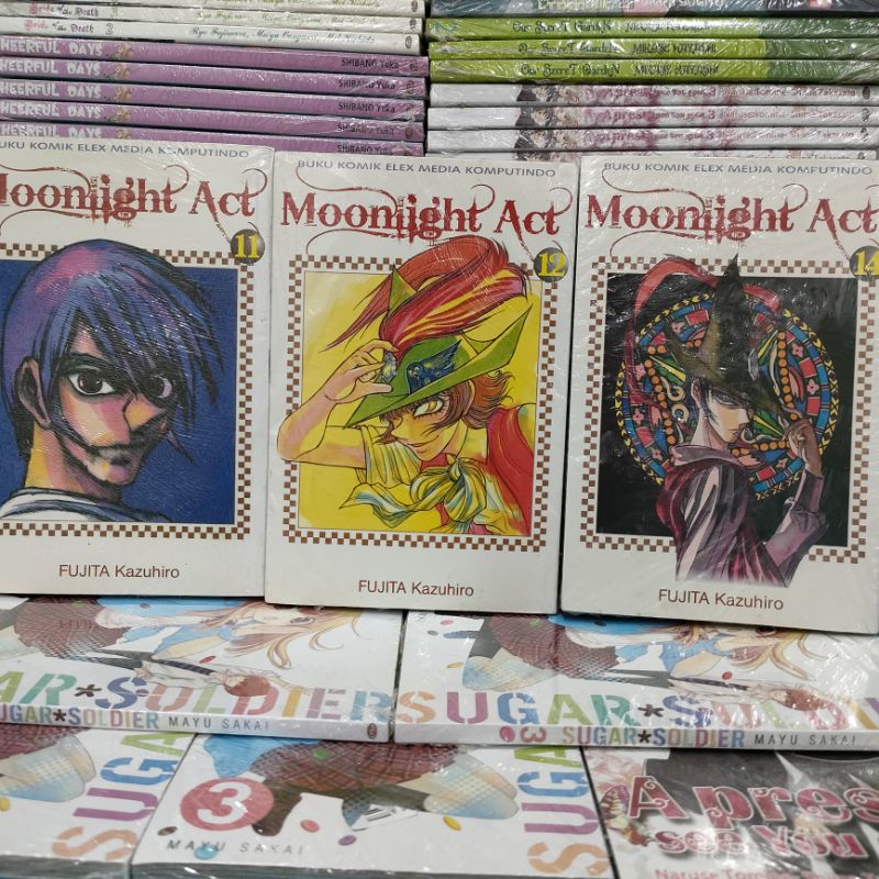 komik Moonlight act vol 11,12,14