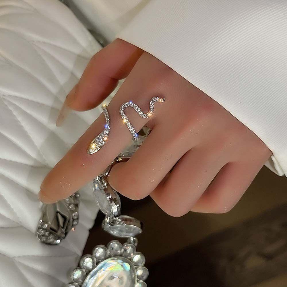 Nickolas1 Cincin Wanita Elegan Tidak Teratur Vintage Ular Berbentuk Terbuka Cincin Fashion Perhiasan Warna Perak Geometris Gaya Korea