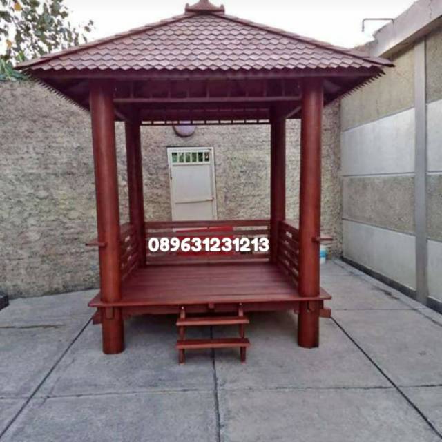 Gazebo kayu glugu