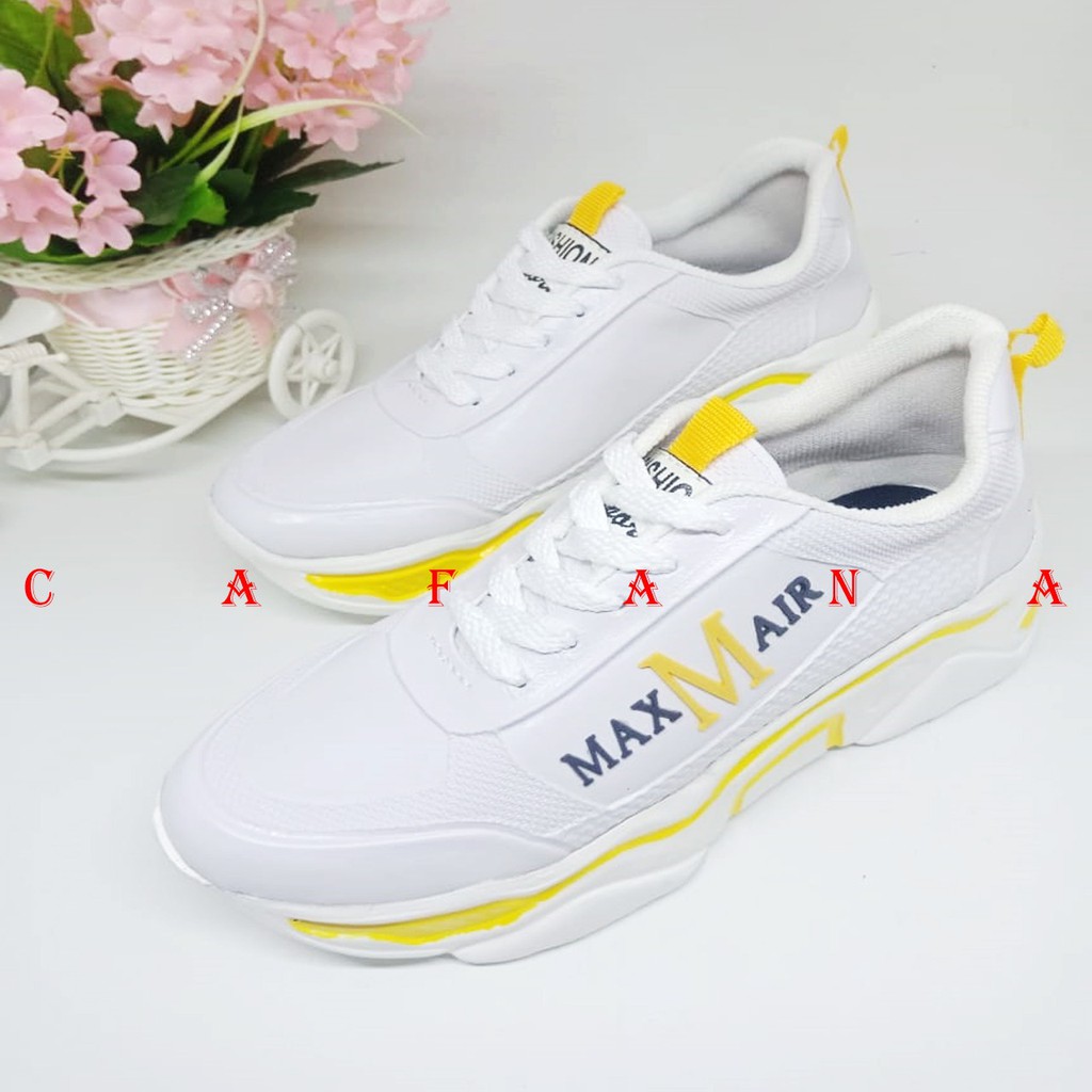 Sepatu Sneakers Wanita Claudi SDS344