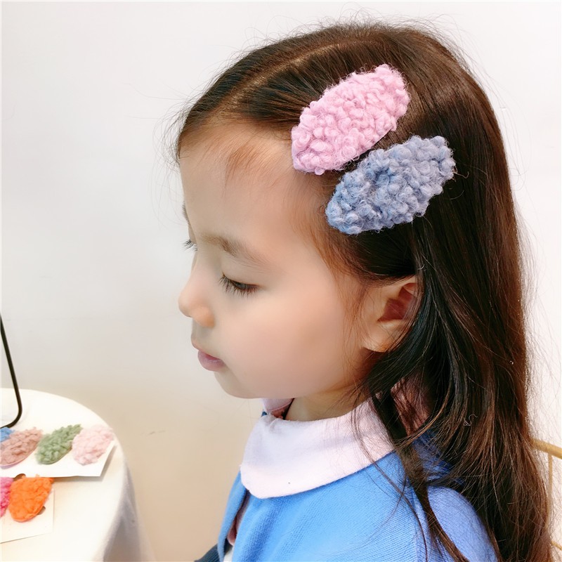 MARKAS   ACC150 Jepit Rambut Anak Wol Fuzzy Plush Warna Warni Korea Style Woman Hairpin  Aksesoris Rambut Wanita