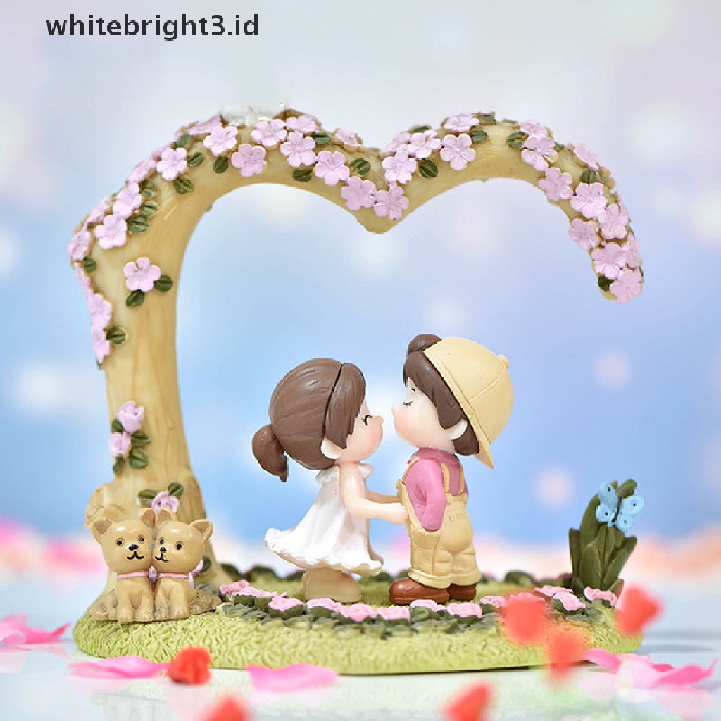 (whitebright3.id) Miniatur Pasangan Pria / Wanita Untuk Dekorasi Taman Mini / Craft DIY