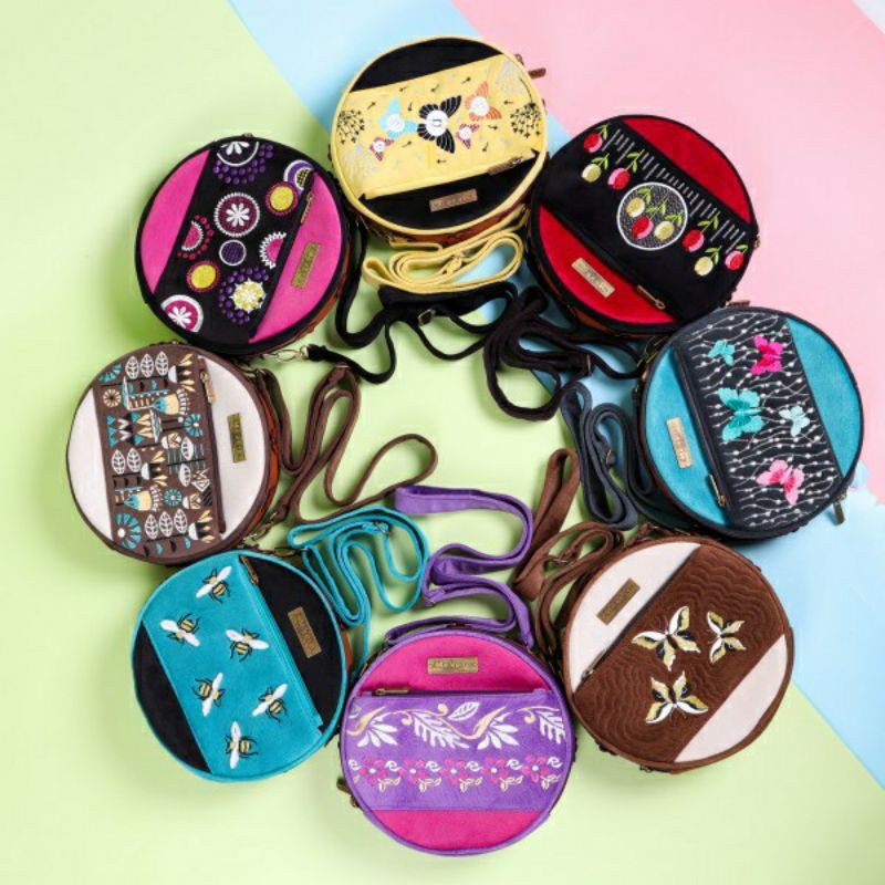 TAS SELEMPANG WANITA ETNIK MAKARA