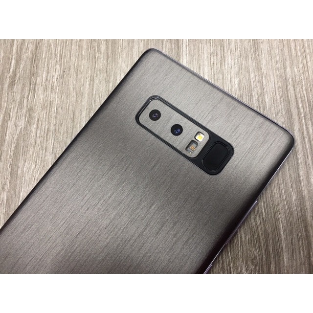 

STIKER Samsung Note 8 motif abu-abu metalik berserat (BACA RINCIAN PRODUK)