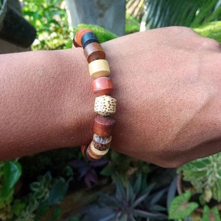 gelang/gelang kayu/gelang kombinasi/gelang kombinasi kayu bertuah