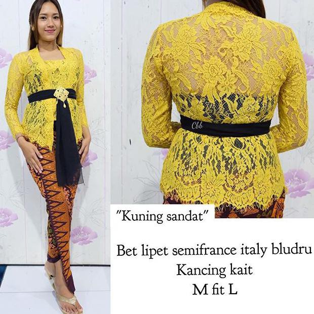 Model Kebaya Bali Terbaru Untuk Kepura Lengan Panjang