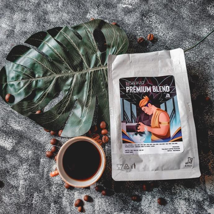 

PREMIUM BLEND - 70% ARABICA 30% ROBUSTA ESPRESSO BLEND- 1KG