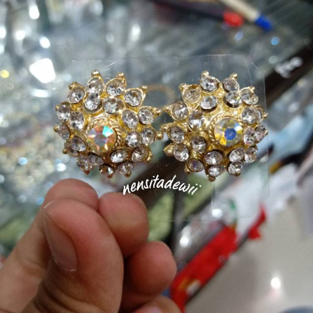 Giwang / Anting Jepit ukuran Kecil dan Dewasa