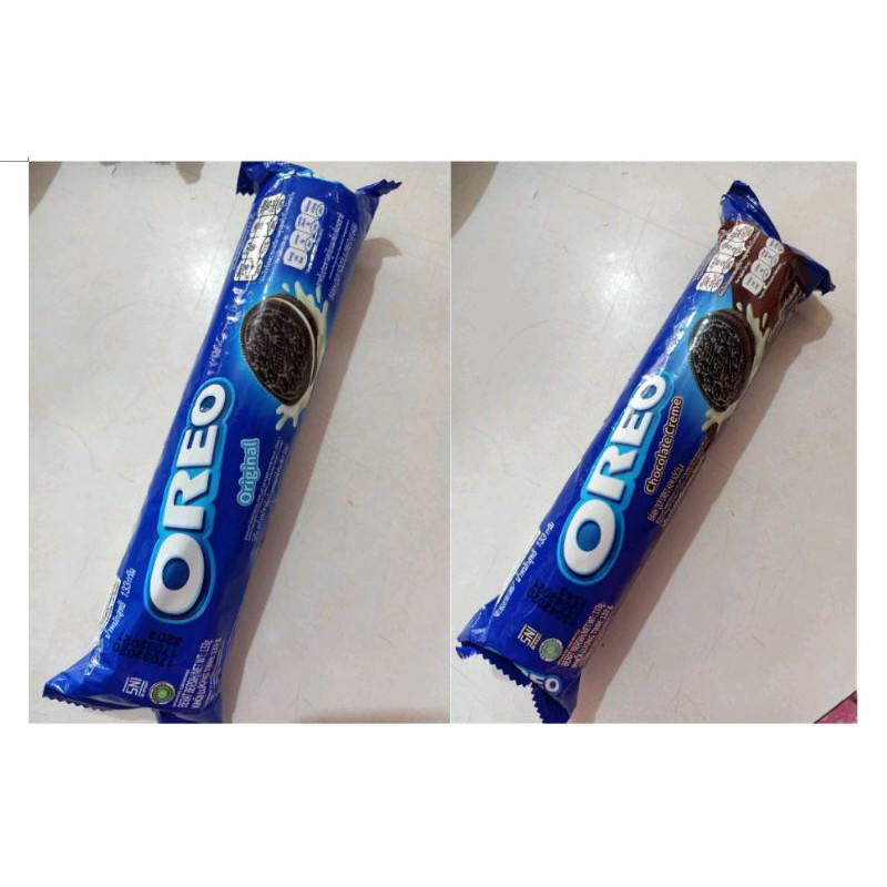 

Biskuit Oreo rasa coklat 133g / Biskuit Oreo rasa original 133g