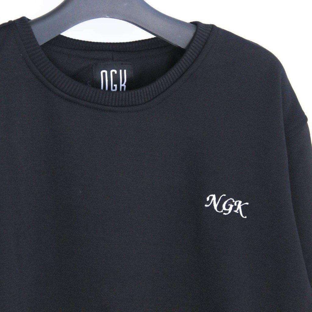 Jaket Crewneck LONGSLEEP MOTHBLES NGK –  Edition Trendy Casual  Unisex Good Brand Quality Stylish