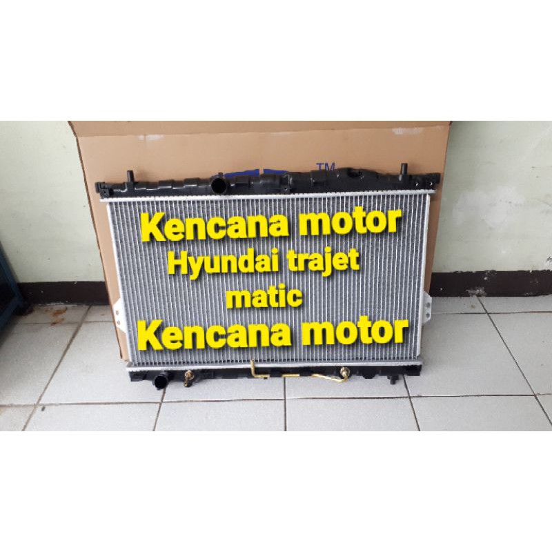 Radiator Hyundai Trajet Matic