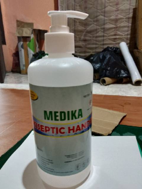 Handrub sanitizer MEDIKA 500 ML Handrub antiseptic MEDIKA Kemasan botol warna putih ada pump putih