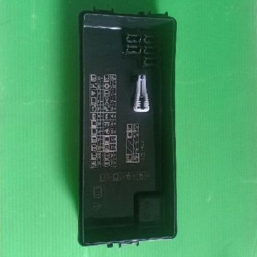 Cover tutup box sekring Honda Mobilio