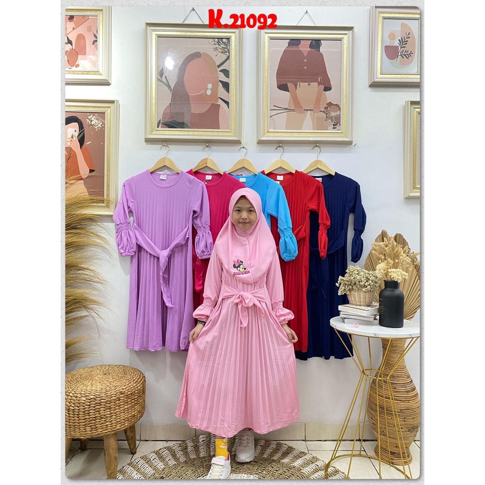 Gamis + hijab anak perempuan model plisket motif minnie bahan voxy premium merk latin (2-7 tahun)