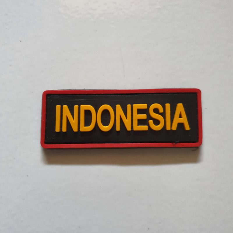 patch rubber logo tulisan indonesia kuning kecil / tempelan emblem karet velcro 3D