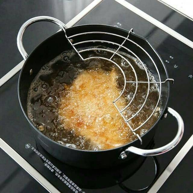 Panci masak goreng dengan tatakan,tempura nabe