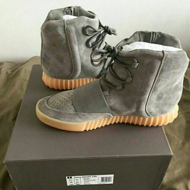 Sepatu casual boots adidas yeezy boost 750 premium original quality murah