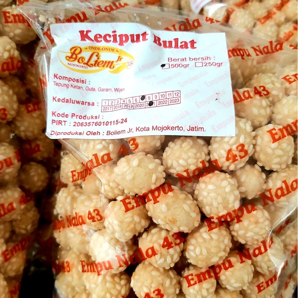 

KUE KECIPUT WIJEN BO LIEM ORIGINAL