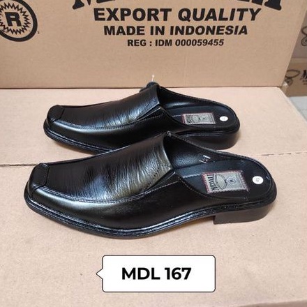 sepatu sendal slop pria kulit asli tampil lebih keren