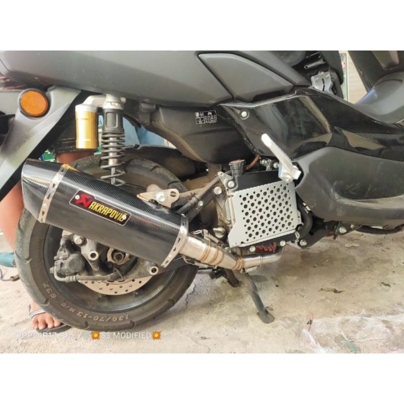 KNALPOT AKRAPOVIC KARBON LASER DAN EMBLEM NMAX SCOOPY AEROX PCX