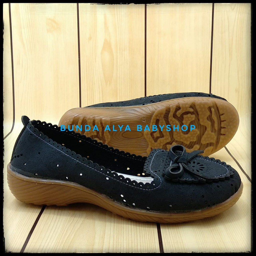 Sepatu Wanita HITAM Size 37 - 40 Sepatu Kerja Wanita - Sepatu Wanita Formal-Sepatu Slip On SALE