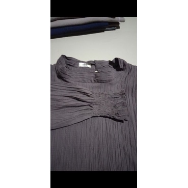Zara blouse / blouse smoke / blouse pleats /blouse puffy / blouse lengan balon kerut / blouse zara semibydianty-Dark grey