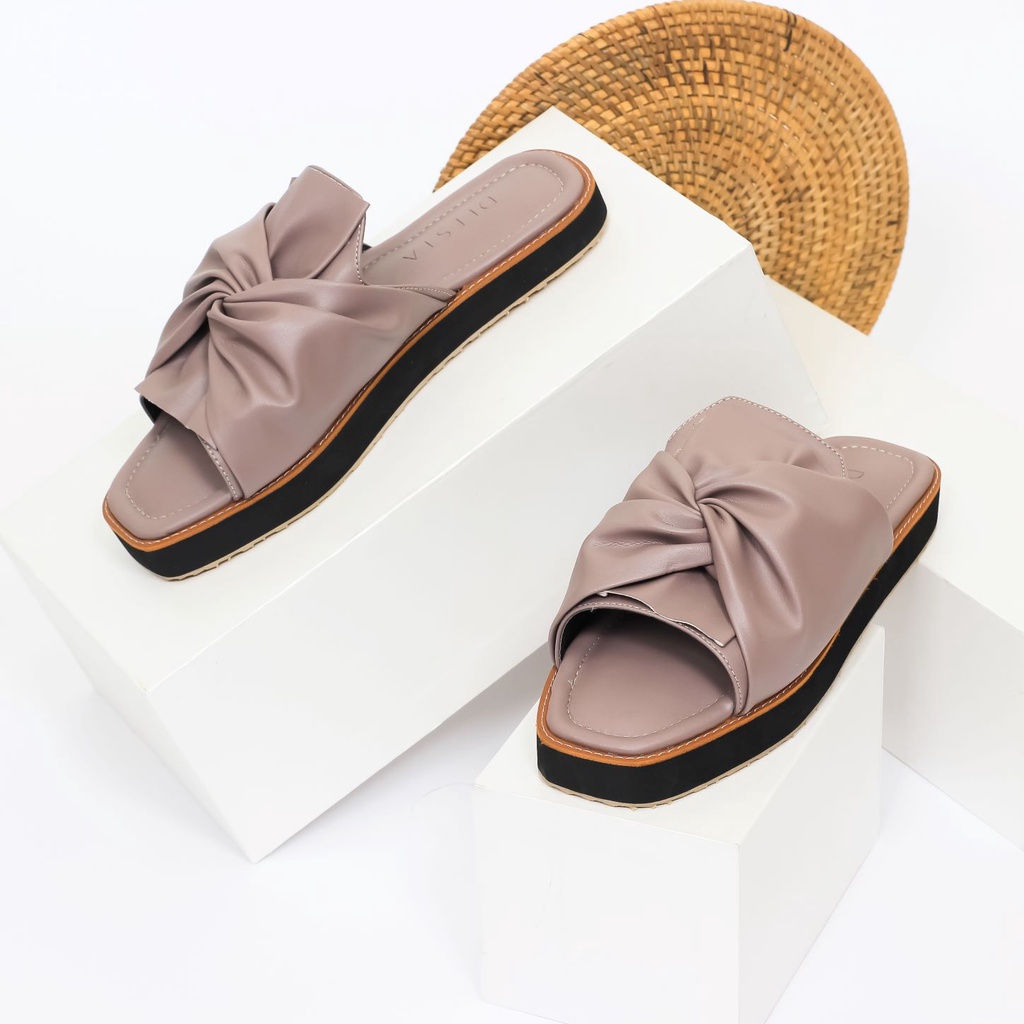 sendal flat || MAURA || sandal flat wanita/ sandal wanita terbaru/ sandal wanita kekinian By DLESTA.ID