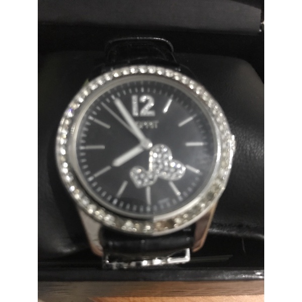 Preloved jam tangan merek guess(ori)