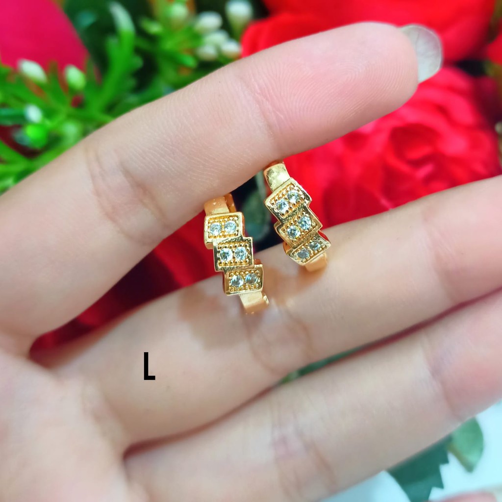 Anting jepit motif simple permata zircon gaya wanita dewasa tidak berkarat(COD)