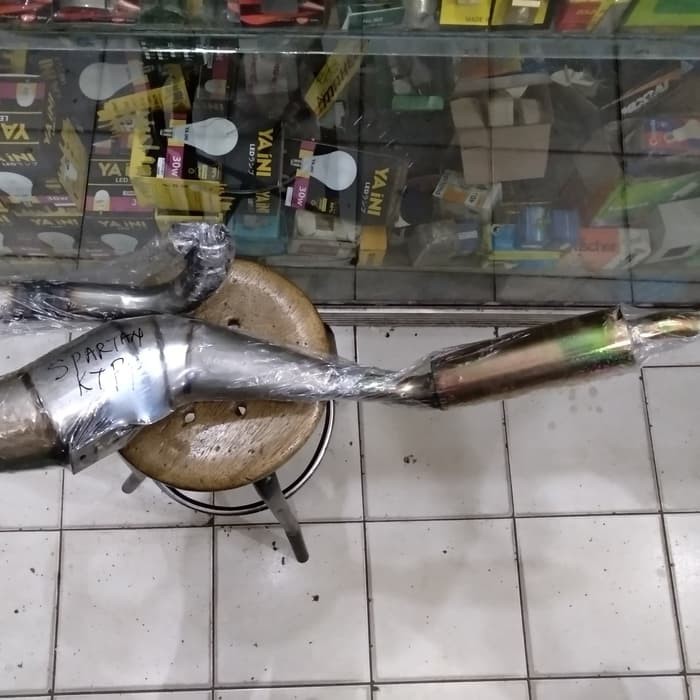 knalpot vespa SPARTAN buang kiri