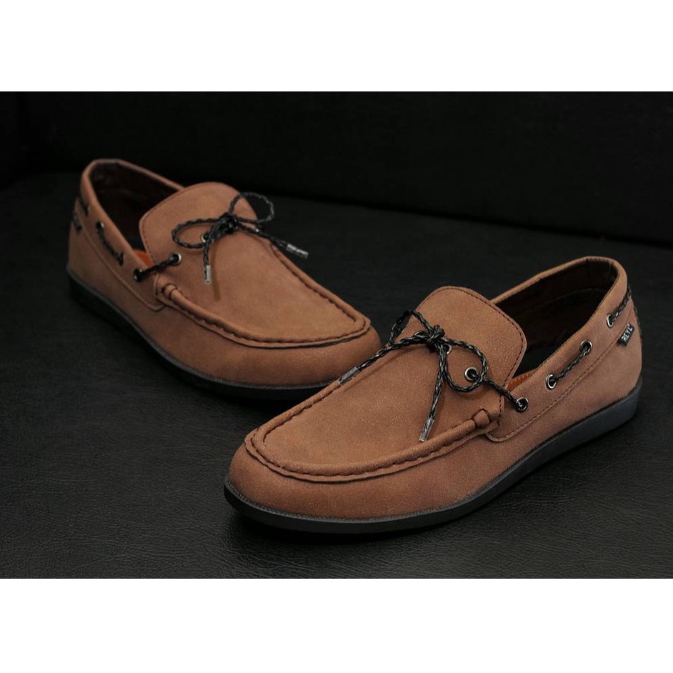 LICK MILO |ManNeedMe x Reyl| Sepatu Loafers Pria Casual Shoes ORIGINAL