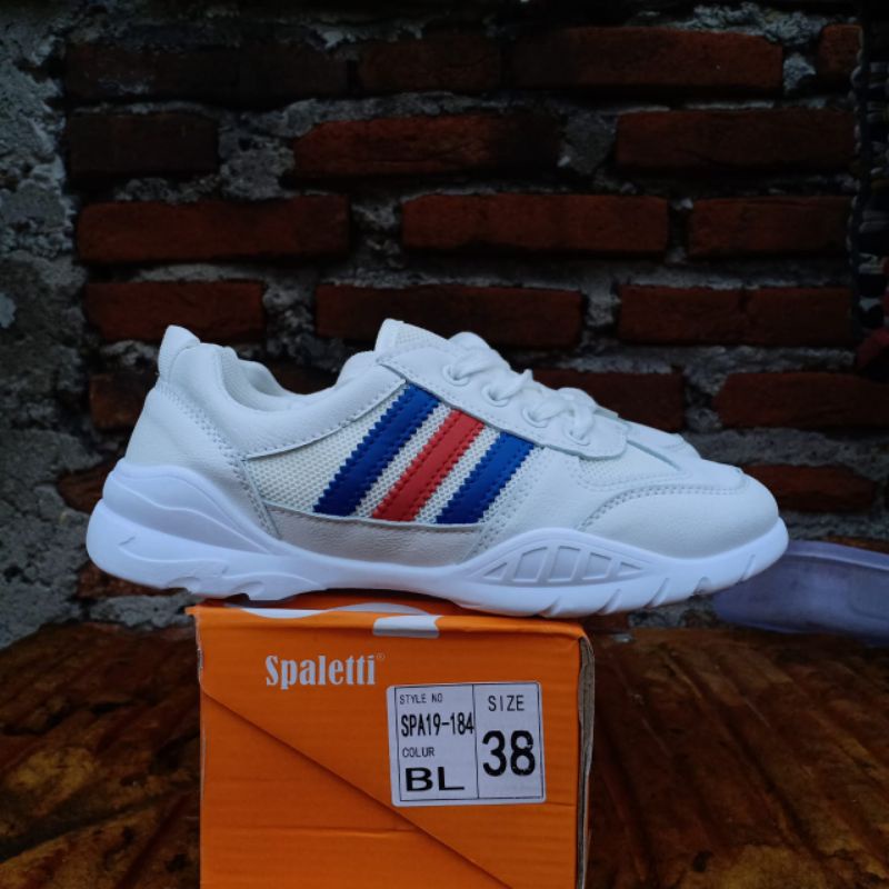 Sepatu Putih Wanita Import  36-40